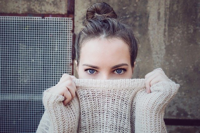 ¿Qué pueden provocar las inhibiciones en una persona?